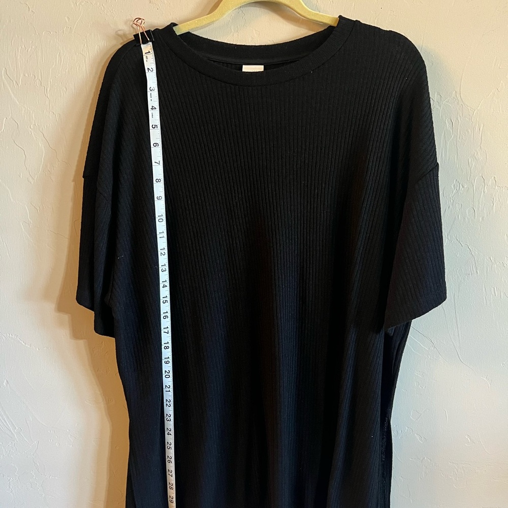 H&M Black Ribbed Tunic Top